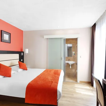 Sure Hotel by Best Western Paris Gare du Nord-3